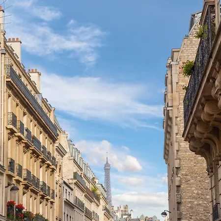 Yllen Eiffel Parigi