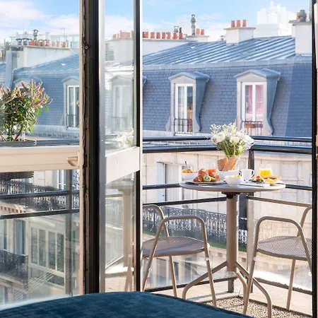 Yllen Eiffel Parigi