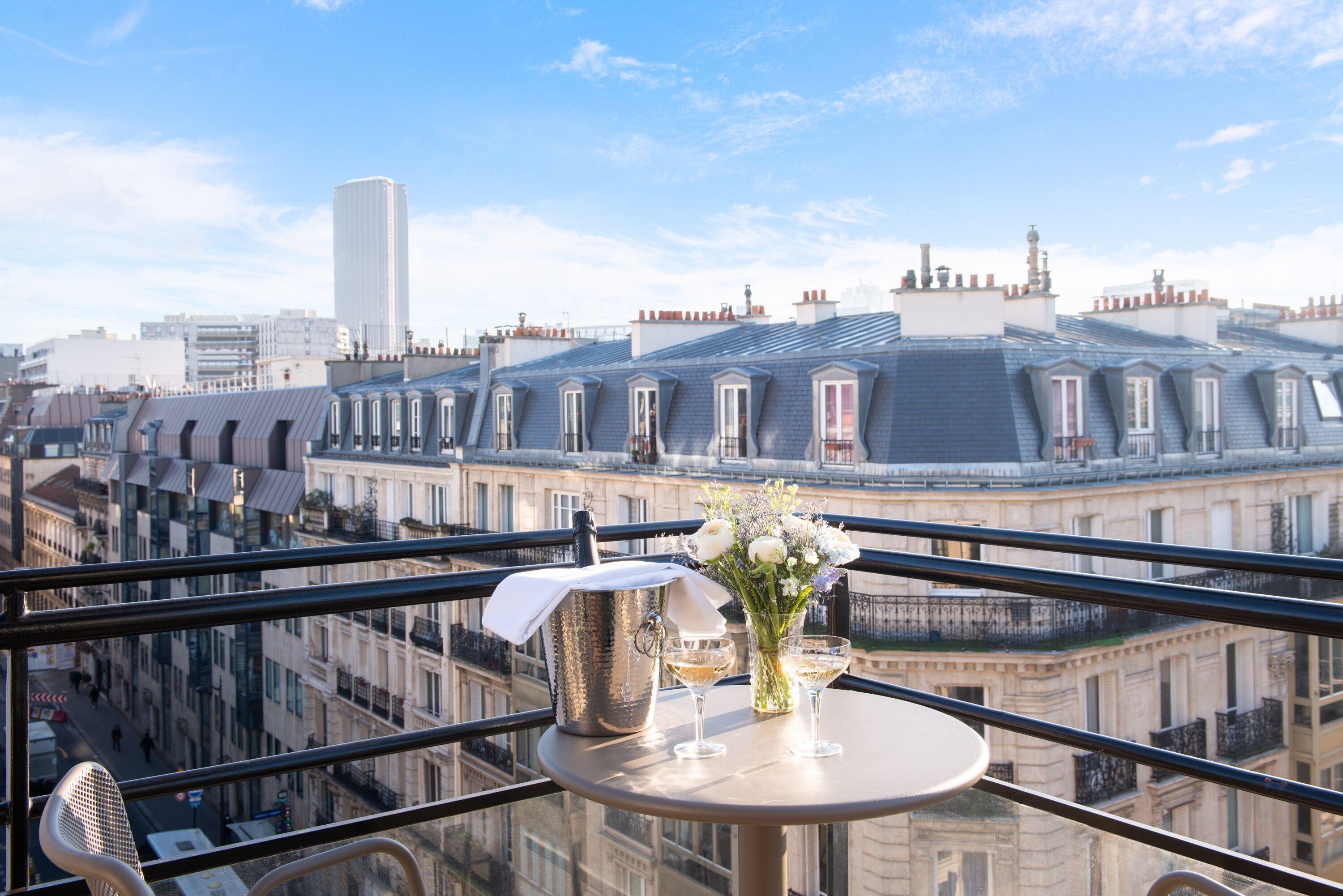 Hotel Yllen Eiffel 4*