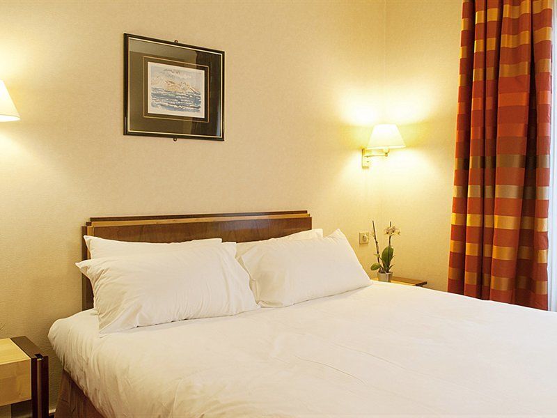 Yllen Eiffel Hotel Parigi