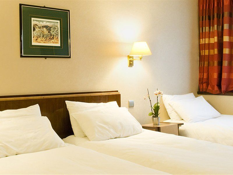 Yllen Eiffel Hotel Parigi